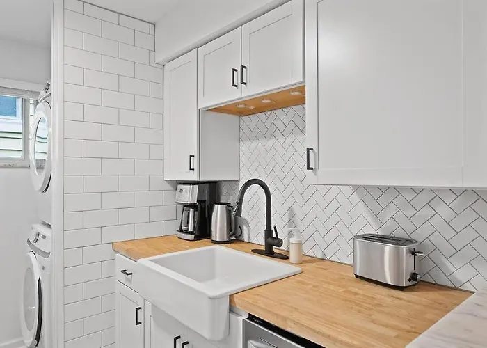 Stylish And Modern 2bdr In Millvale/lawrenceville